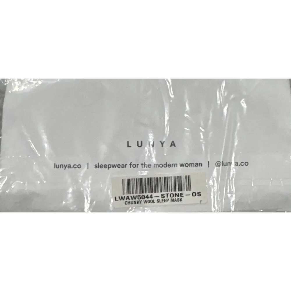 LUNYA Light Grey Wool Alpaca Knit Padded Sleep Eye Mask One Size